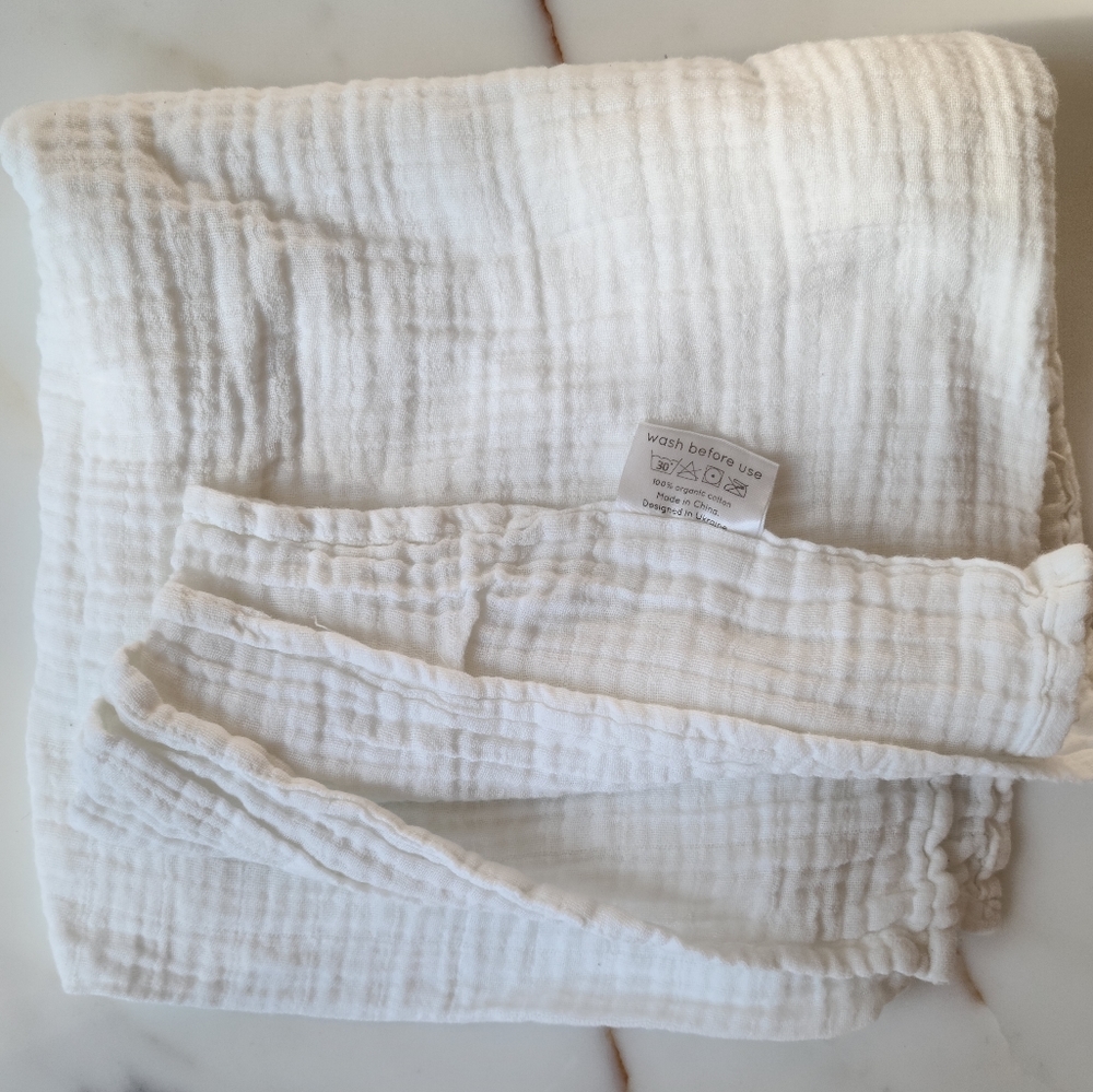 Organic cotton swaddle blanket